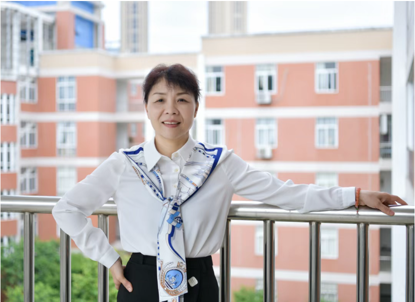 英语教研组长：林松